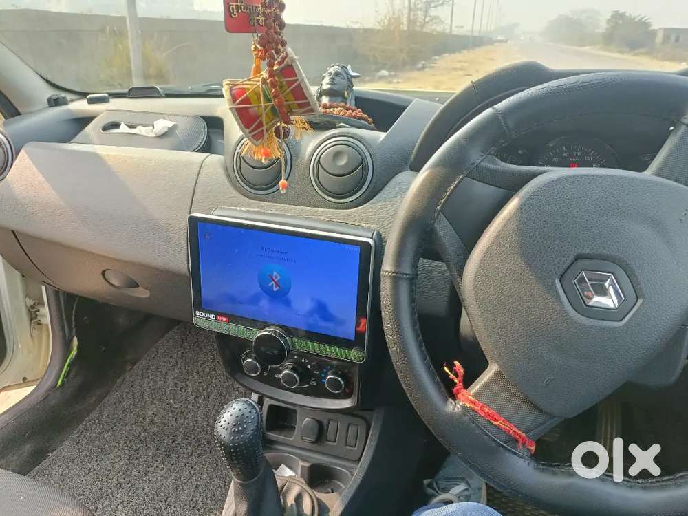 Urgent Sell Renault Duster 2015 Petrol Well Maintained