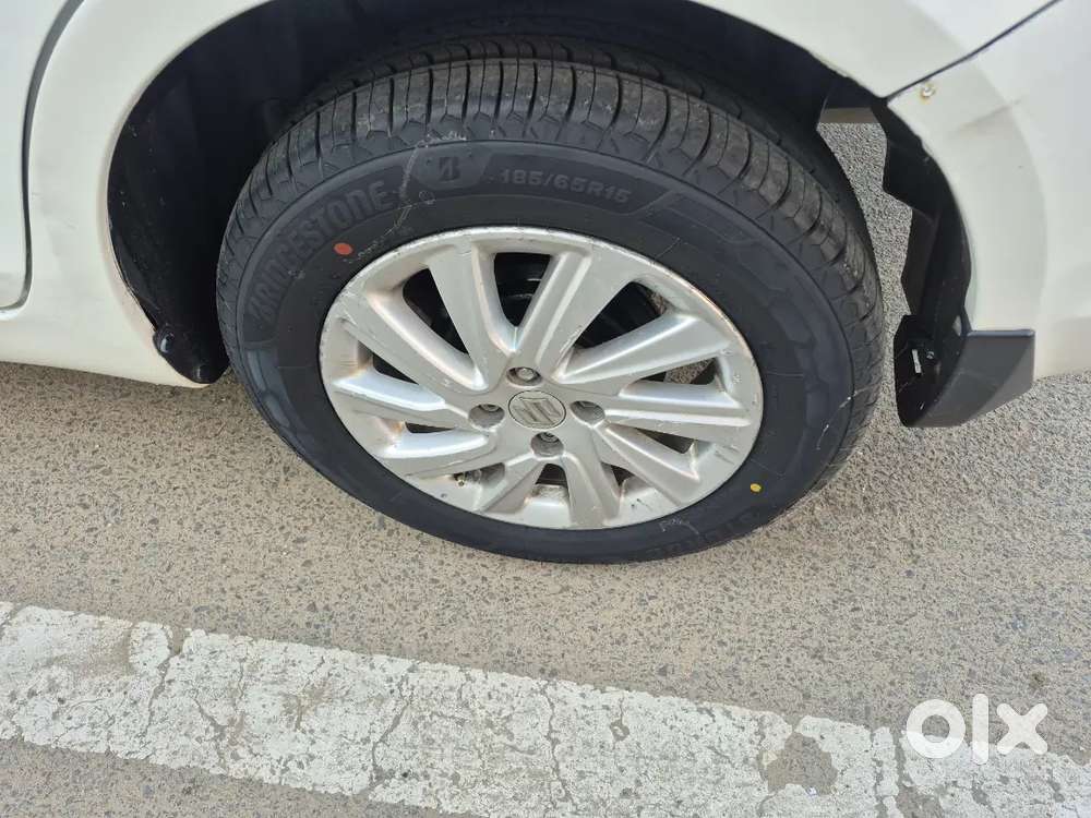 Maruti Suzuki Swift Dzire Zdi 2016