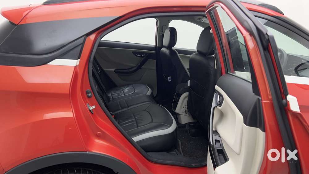 Tata Nexon 1.2 Revotron Xz Plus, 2022, Petrol