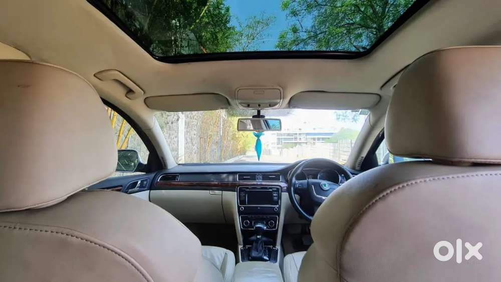 Skoda Superb Elegance 2010 Diesel Automatic