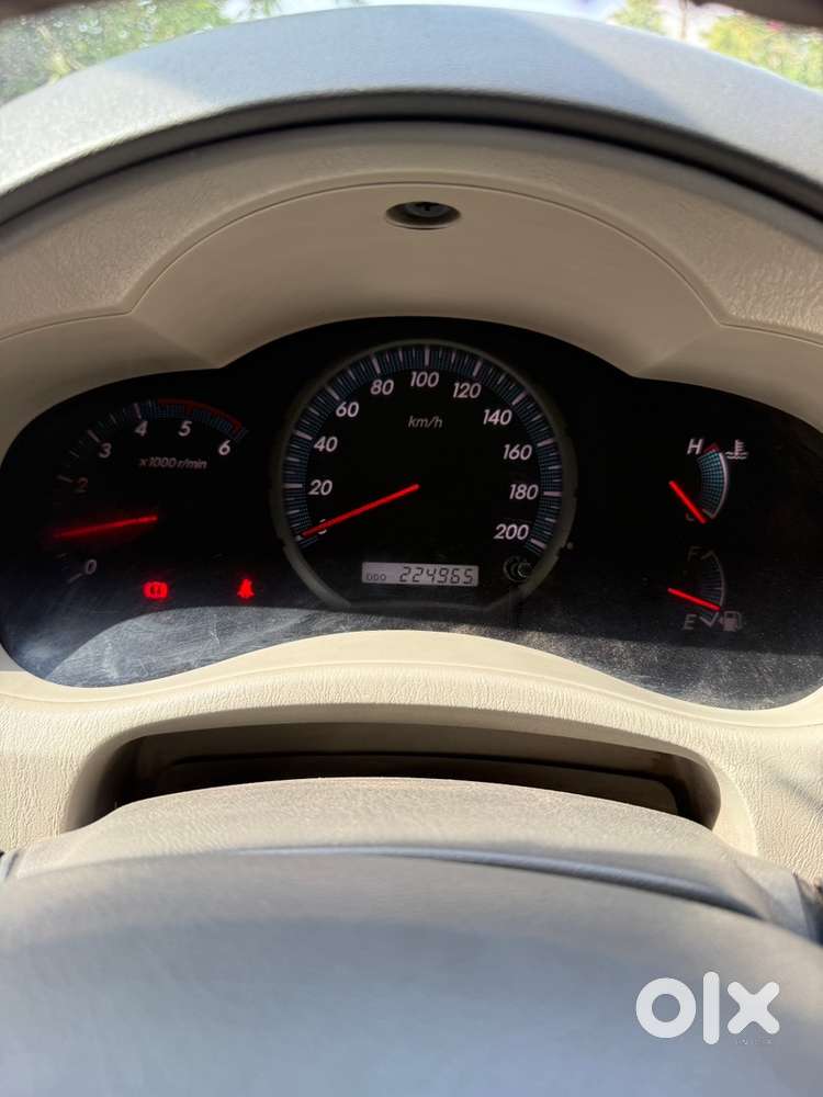 Toyota Innova Diesel 2012 Car