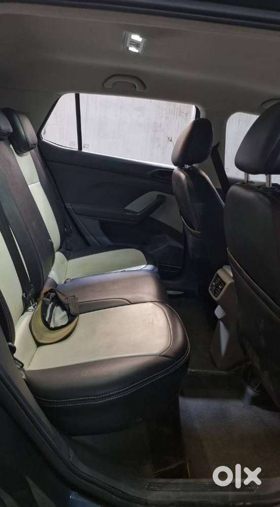 Skoda Kushaq 1.0 Tsi Active, 2022, Petrol