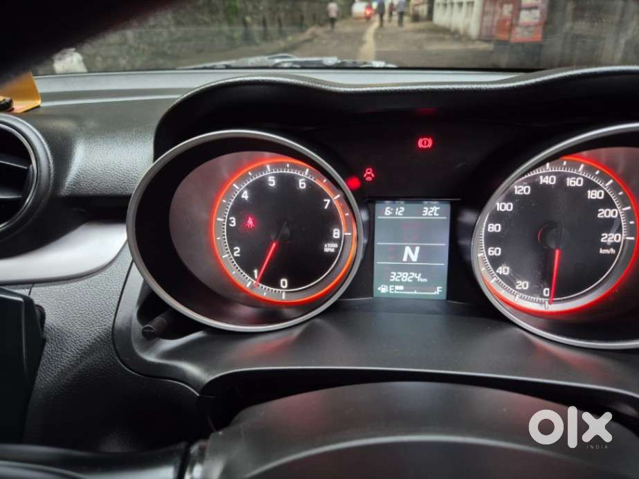 Maruti Suzuki Swift Vxi Ags, 2022, Petrol