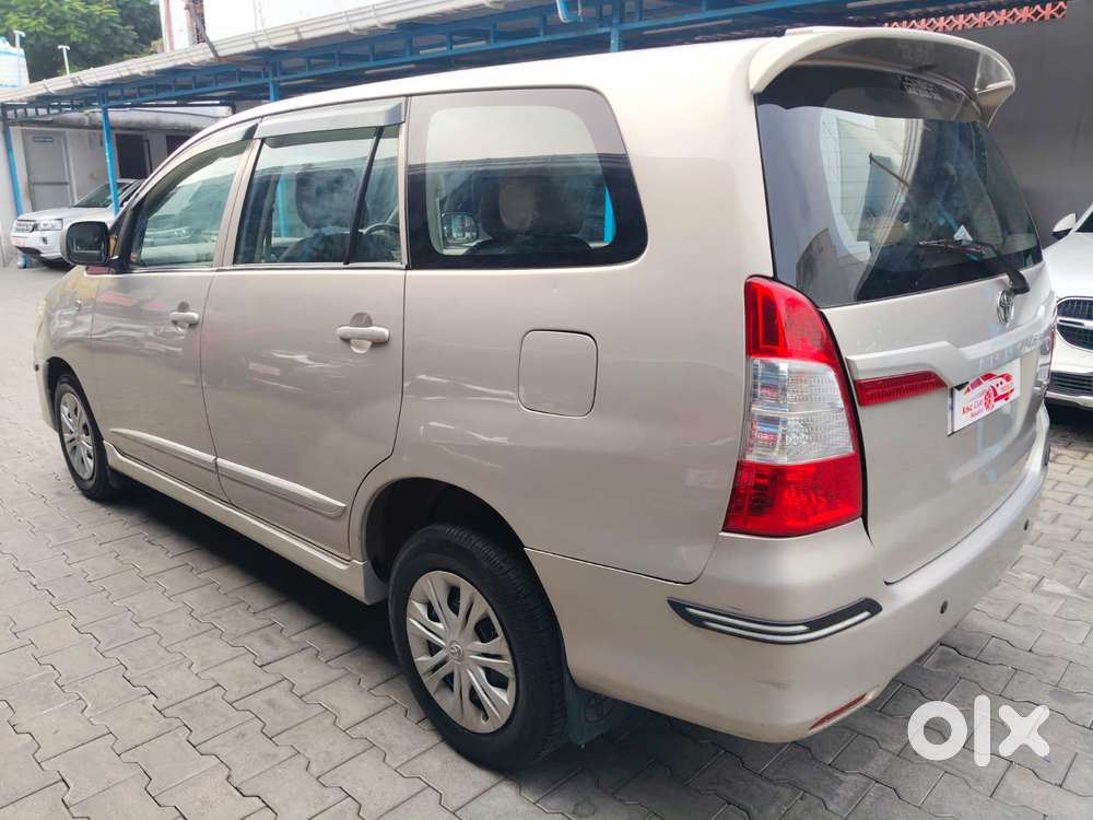 Toyota Innova 2.5 Gx 7 Str Bs-iii, 2014, Diesel