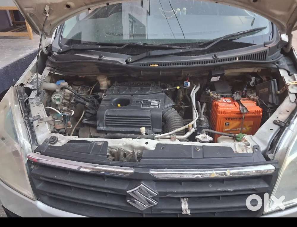 Gaadi Main Led Or Back Camera Laga Hua Hai Bettry New Power Steering
