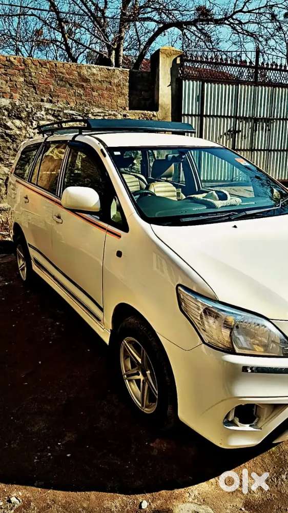 Toyota Innova 2012 Diesel 400000 Km Driven