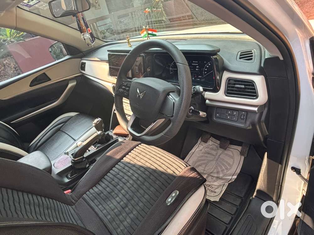 Mahindra Xuv700 Diesel 2023