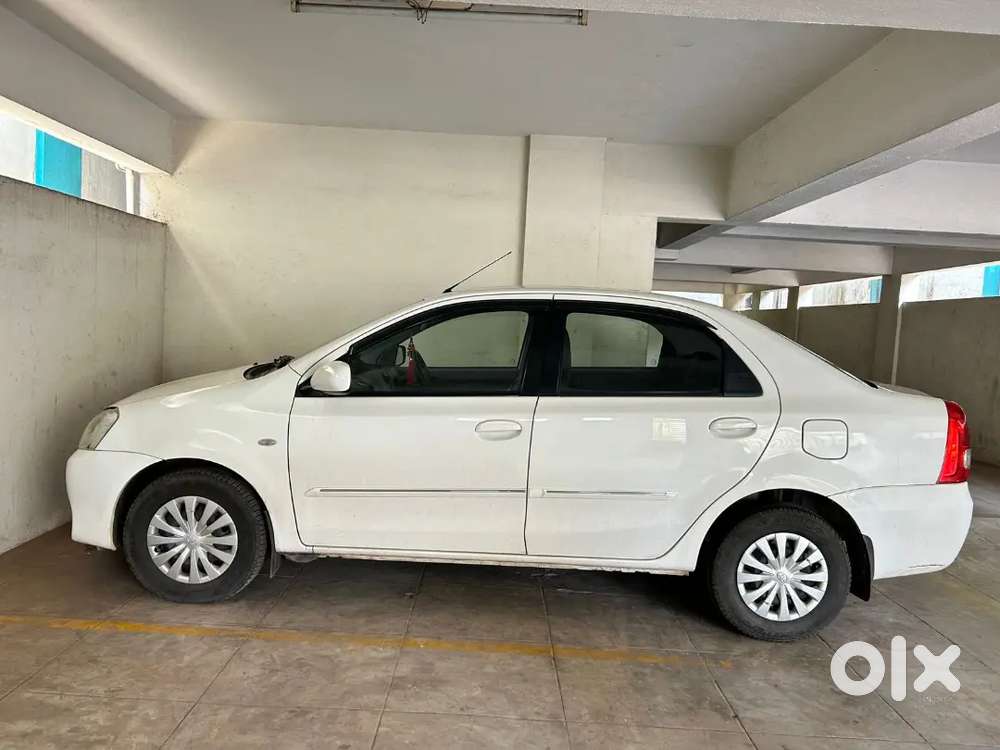 Toyota Etios 2011 Petrol 67000 Km Driven