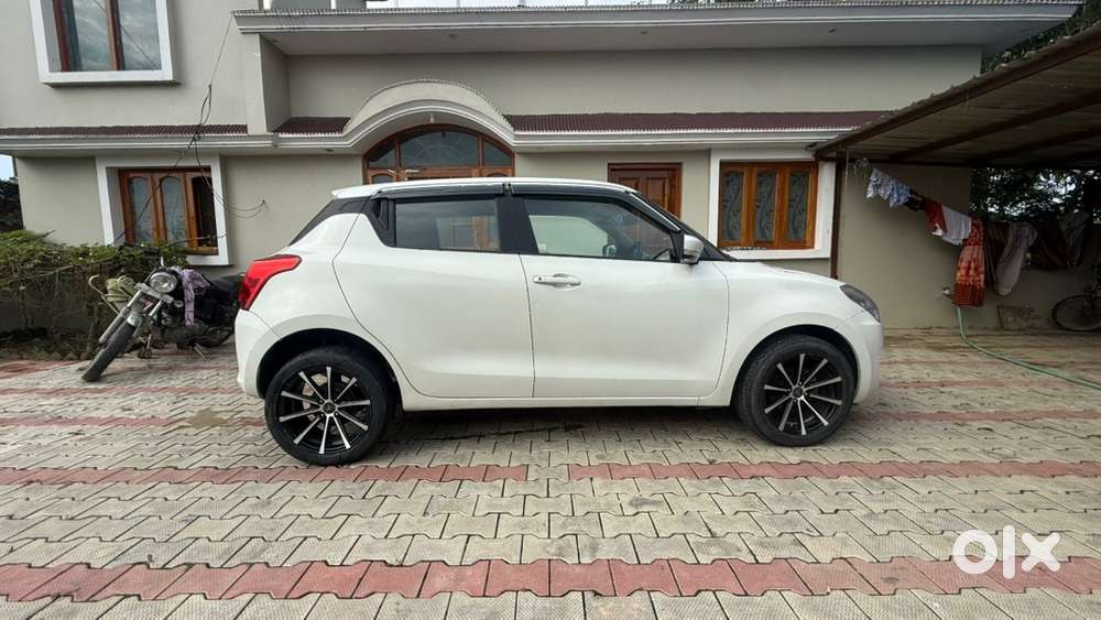 Maruti Suzuki Swift 2021 Petrol 90000 Km Driven