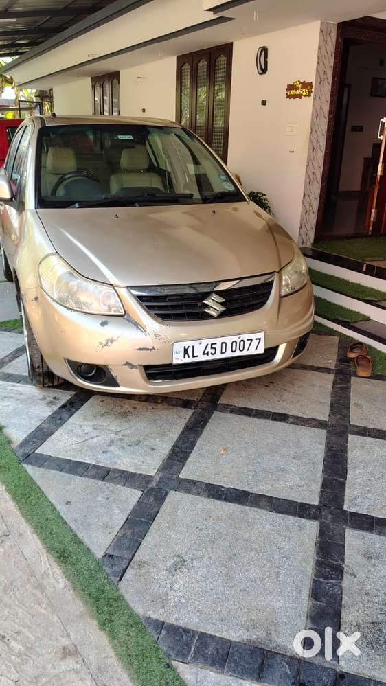 Maruti Suzuki Sx4 Vxi Bsiv, 2010, Petrol