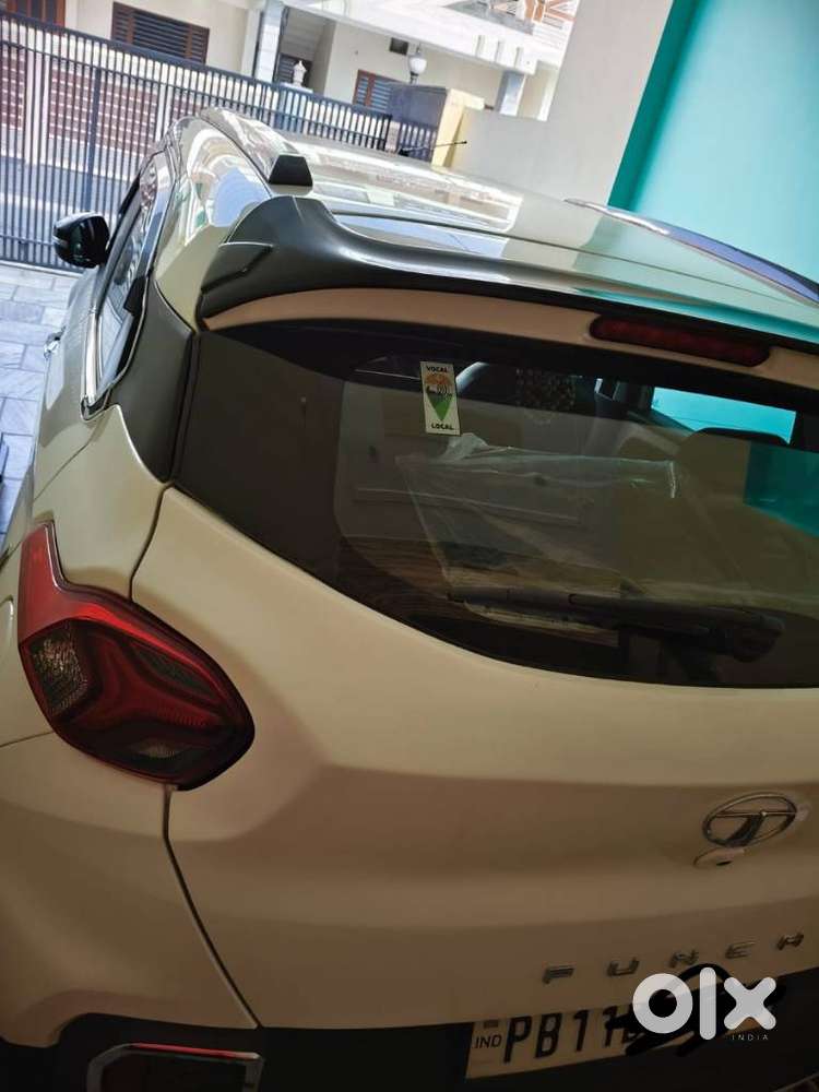 Tata Punch Creative, 2023, Petrol