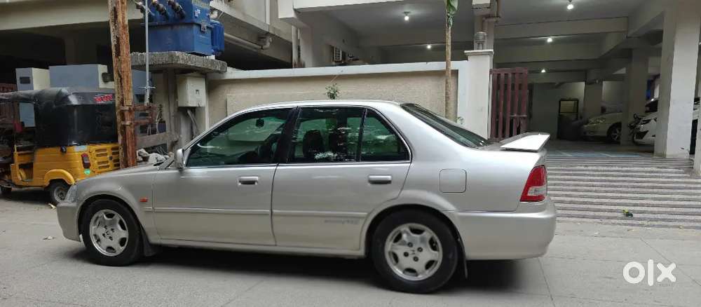 Honda City 2001 Vtec Petrol Well Maintained. Valid Till 07/2027.