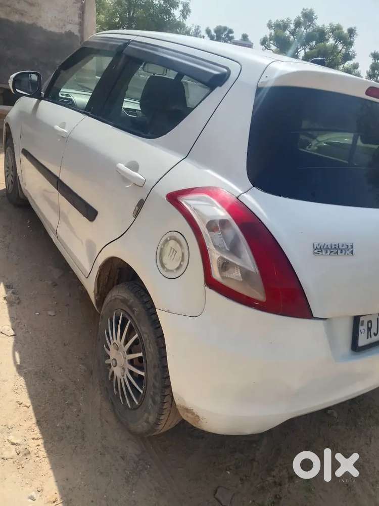 Condition Good Insurance New Tyre 2 New 2 Aadha