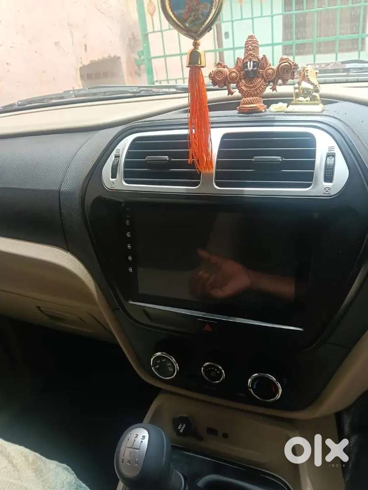 Mahindra Tuv 300 Diesel 2017