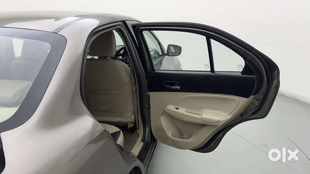 Maruti Suzuki Dzire 1.2 Vxi, 2017, Petrol