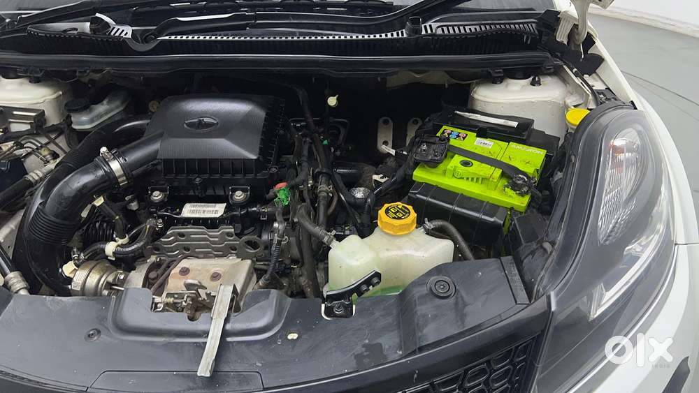 Tata Nexon 1.2 Revotron Xza Plus (l), 2019, Petrol
