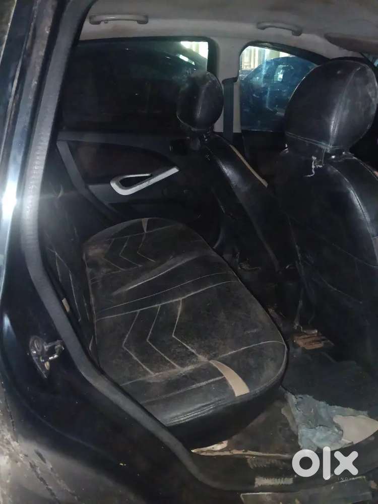 Ford Figo 2012 Petrol 60000 Km Driven