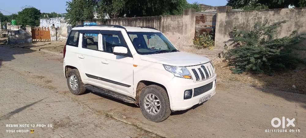 Mahindra Tuv 300