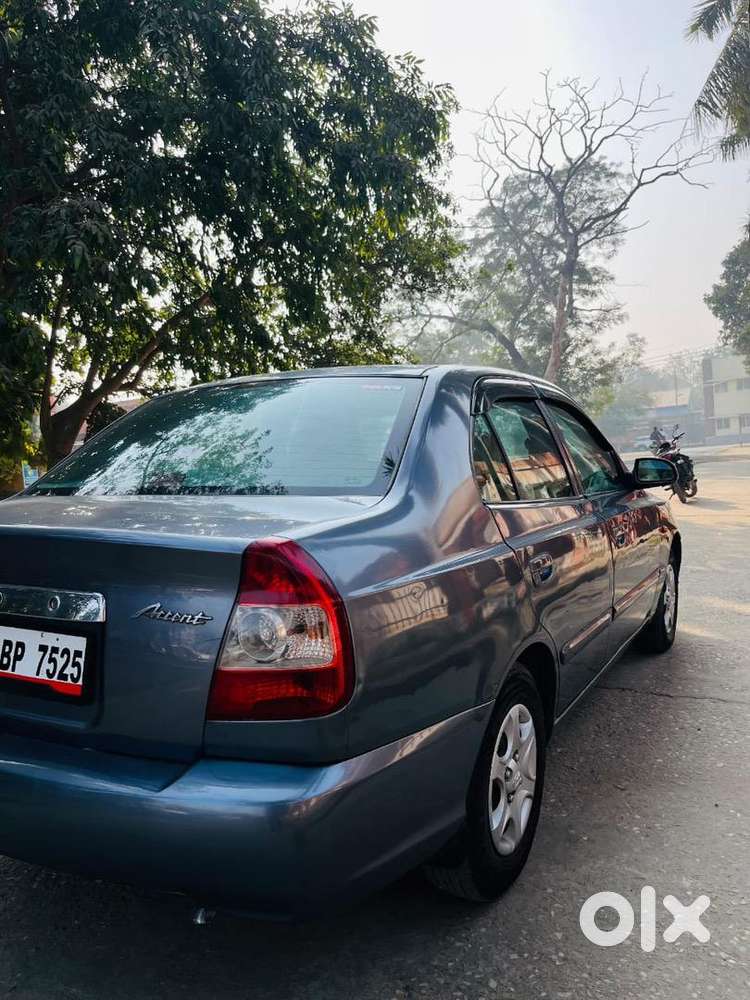 Hyundai Accent 2012 Cng & Hybrids 92000 Km Driven