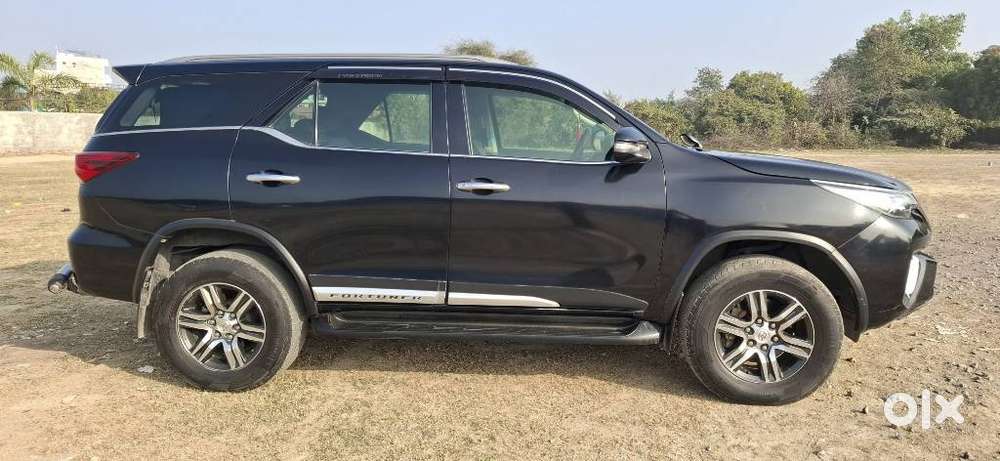 Toyota Fortuner 4x2 At 2.8 Diesel, 2019, Diesel