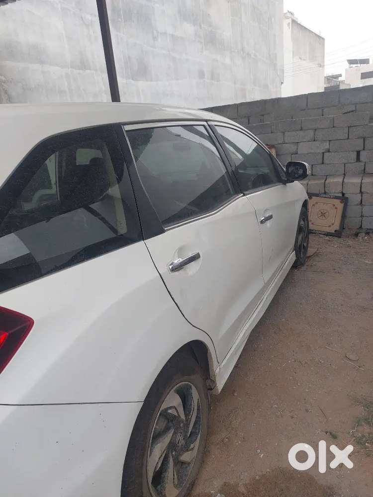 Honda Mobilio 2014 Diesel 190000 Km Driven
