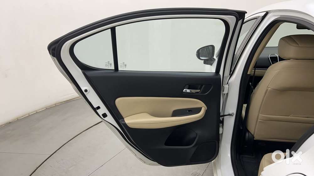 Honda City 1.5 Zx Cvt I-vtec, 2022, Petrol