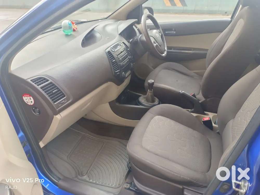 Hyundai New I20 2010 Petrol 65000 Km Driven