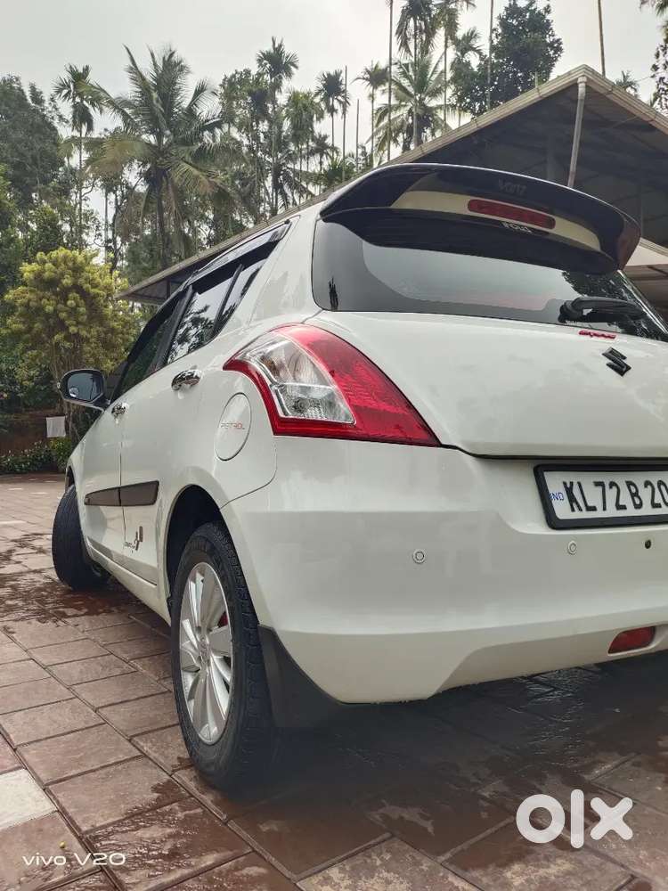 Maruti Suzuki Swift Zxi Full Option 2017 Petrol