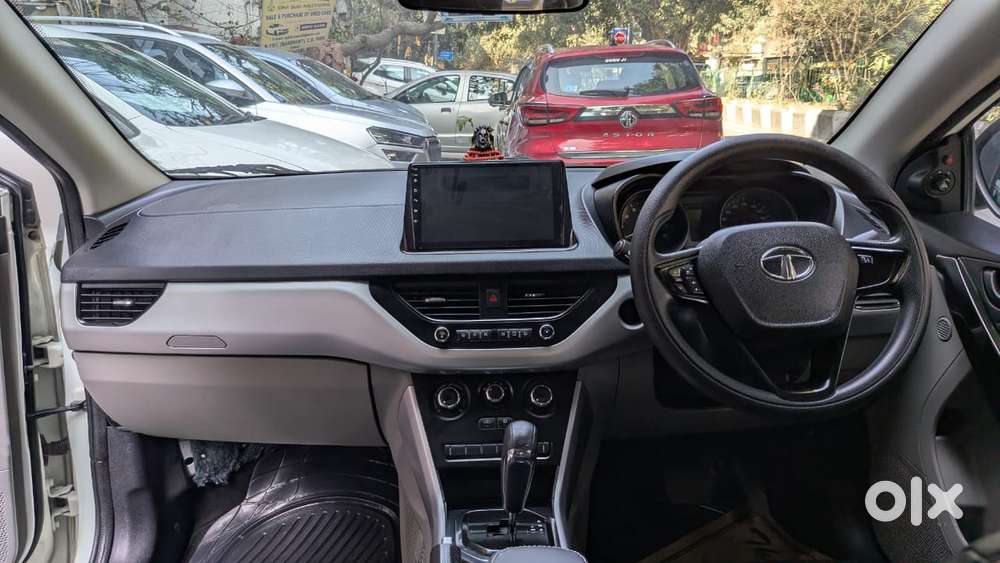 Tata Nexon 1.2 Revotron Xma Amt (s), 2019, Petrol