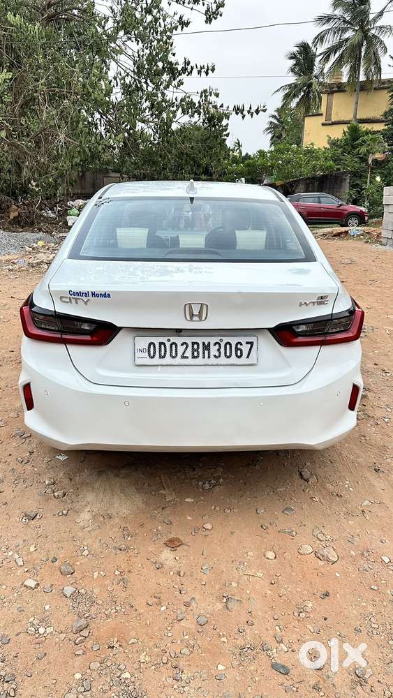 Honda City 1.5 V 5th Gen I-vtec Mt, 2020, Petrol
