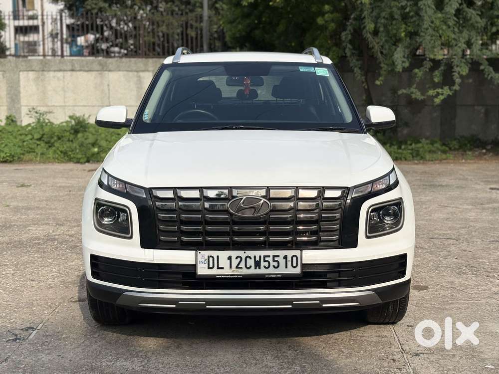 Hyundai Venue 1.0 S (o) Turbo Dct, 2023, Petrol