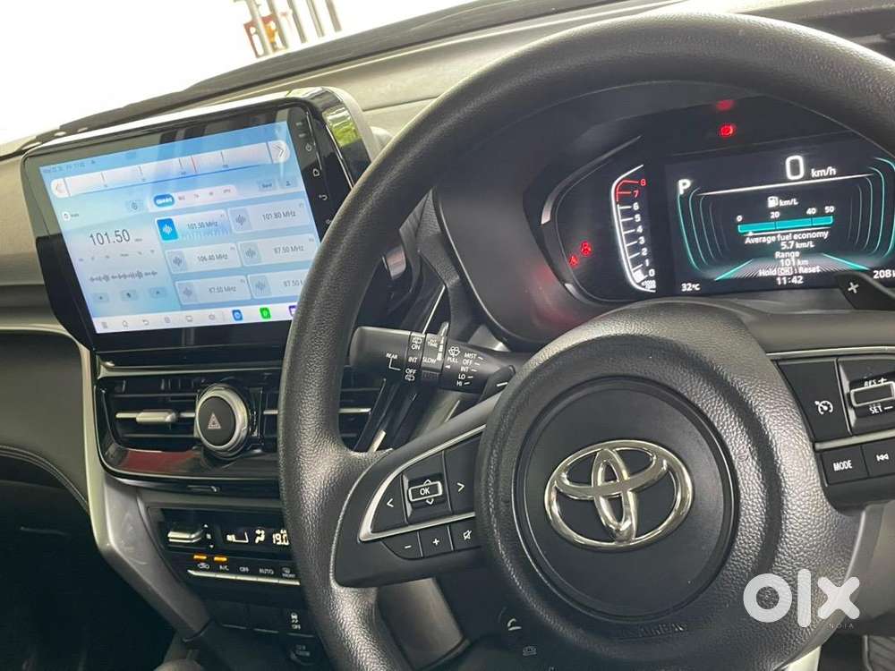 Toyota Hyryder Petrol 2026 Model Automatic
