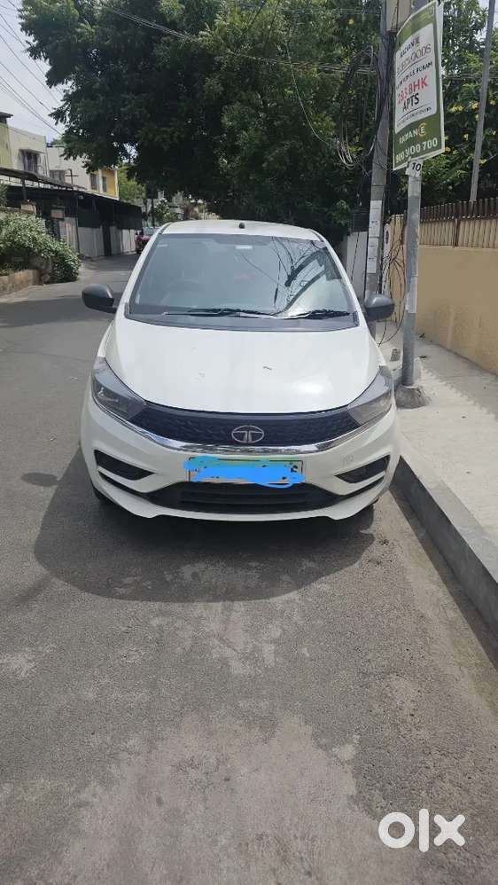 Tata Tiago Xe