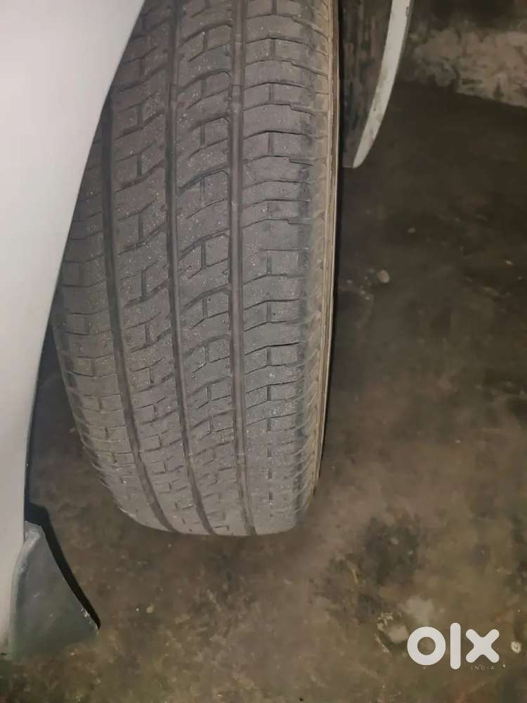 Hyundai I20 2014 Diesel Well Maintained Less Driven With New Tyres