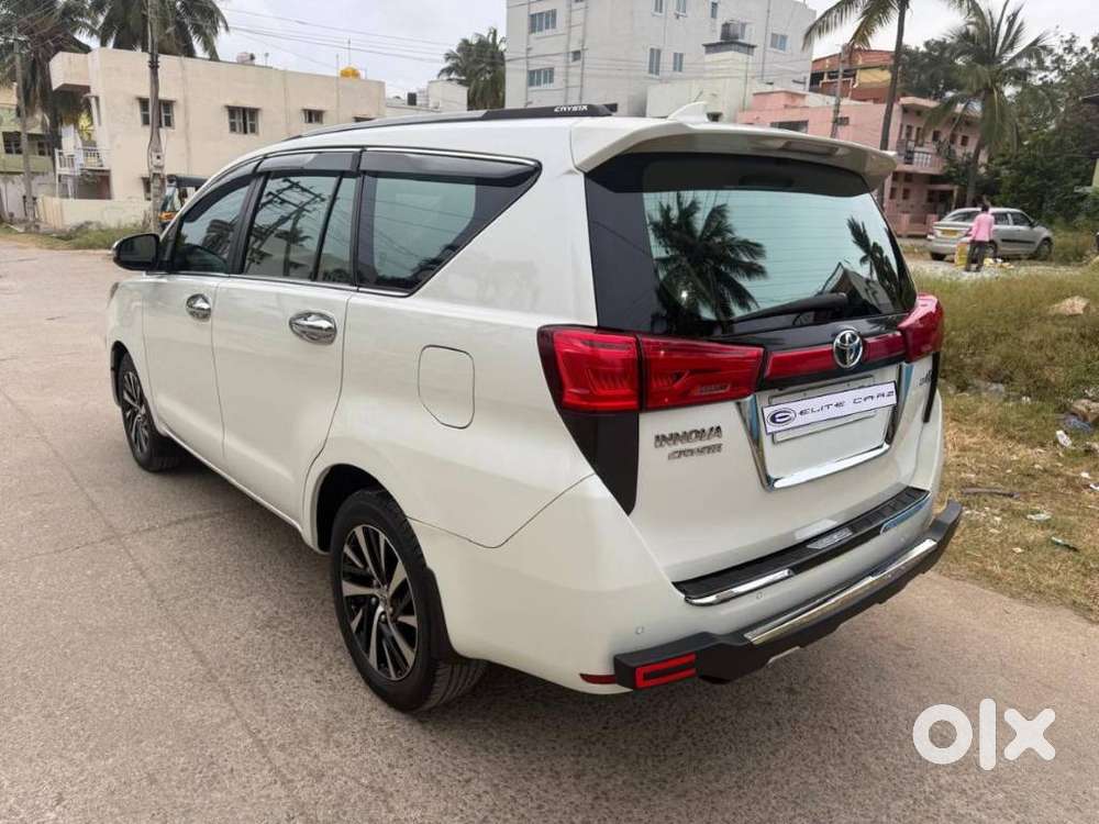 Toyota Innova Crysta [2020-ongoing] 2.4 ZX AT 7 STR, 2022, Diesel