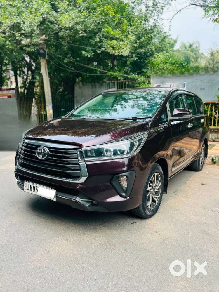 Toyota Innova Crysta 2.4 V 8 Str, 2021, Diesel