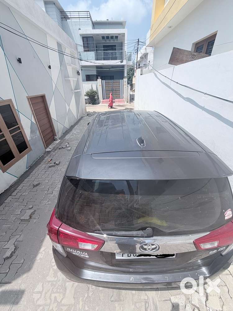 Toyota Innova Crysta Diesel 2019