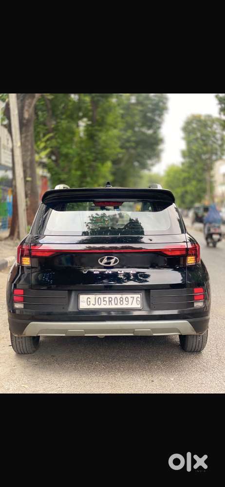 Hyundai Venue 1.2 S Plus, 2022, Cng & Hybrids