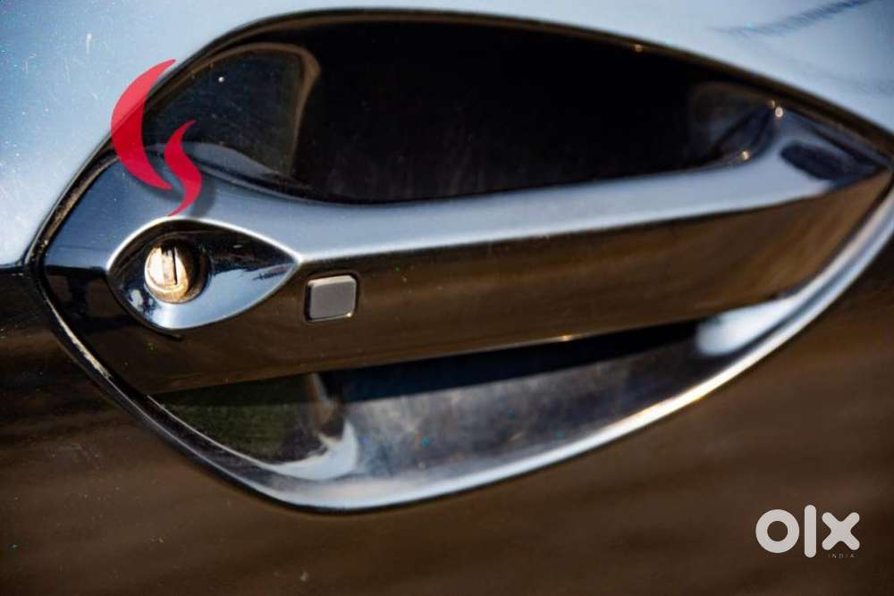 Tata Altroz 1.2 Xz Plus Dark Edition, 2023, Petrol