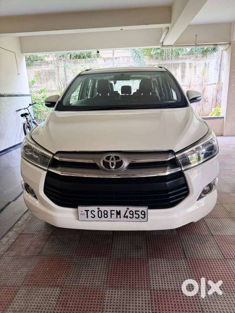Toyota Innova Crysta 2.4 V 7 Str, 2017, Diesel