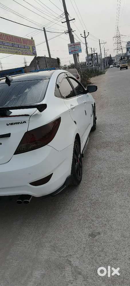 Verna Fludic 2012 Model Diesel 76583 Km Driven Manual Tra Fully  Modif