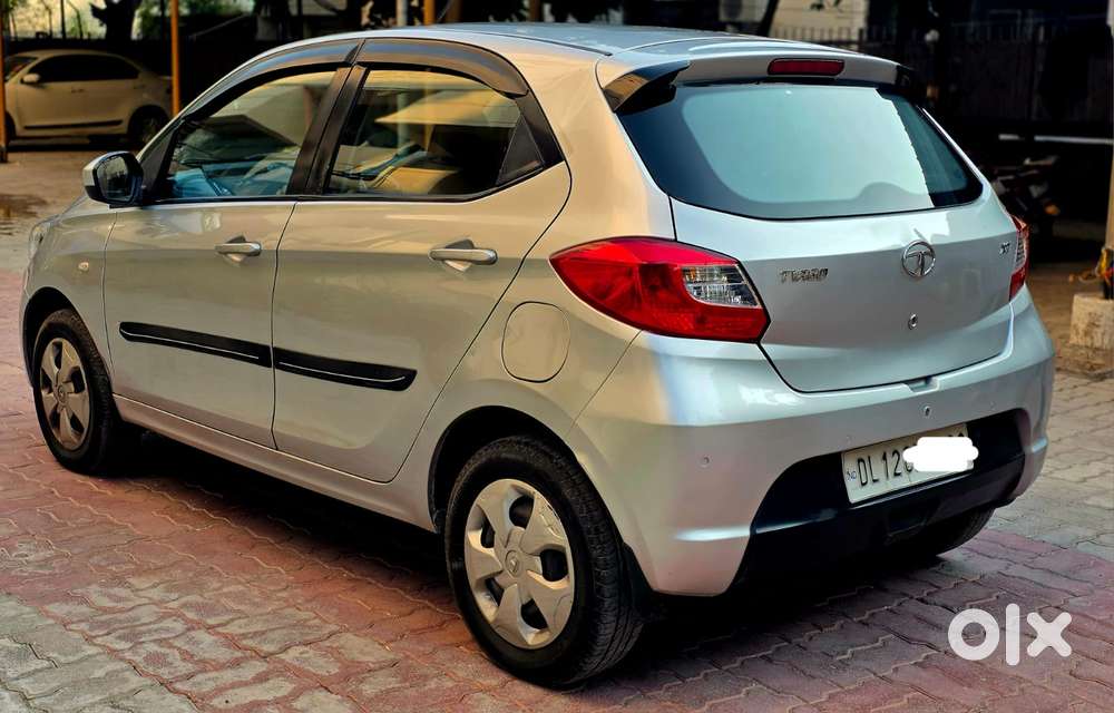 Tata Tiago 1.2 Revotron Xt (o), 2018, Petrol