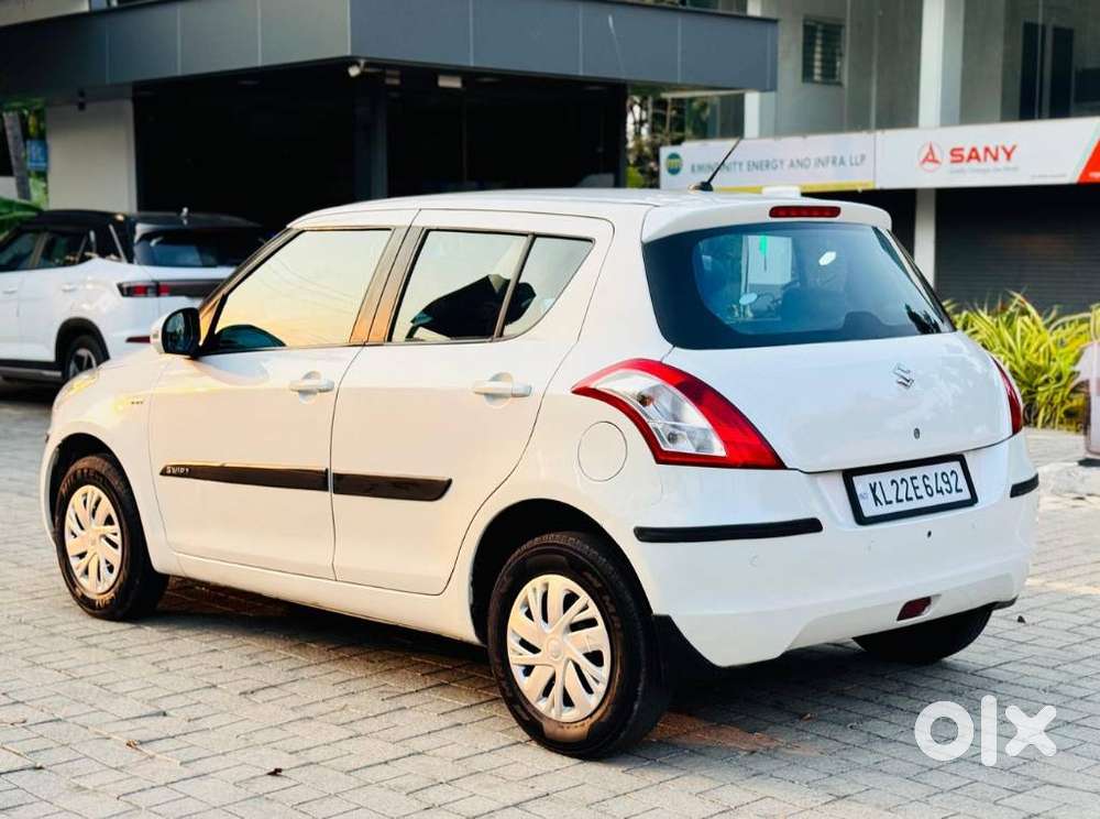 Maruti Suzuki Swift 2011-2014 Vxi, 2013, Petrol