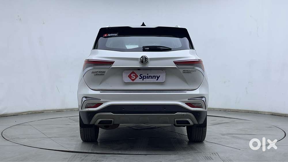 Mg Hector Plus 1.5 Sharp Turbo Cvt 6 Str, 2022, Petrol