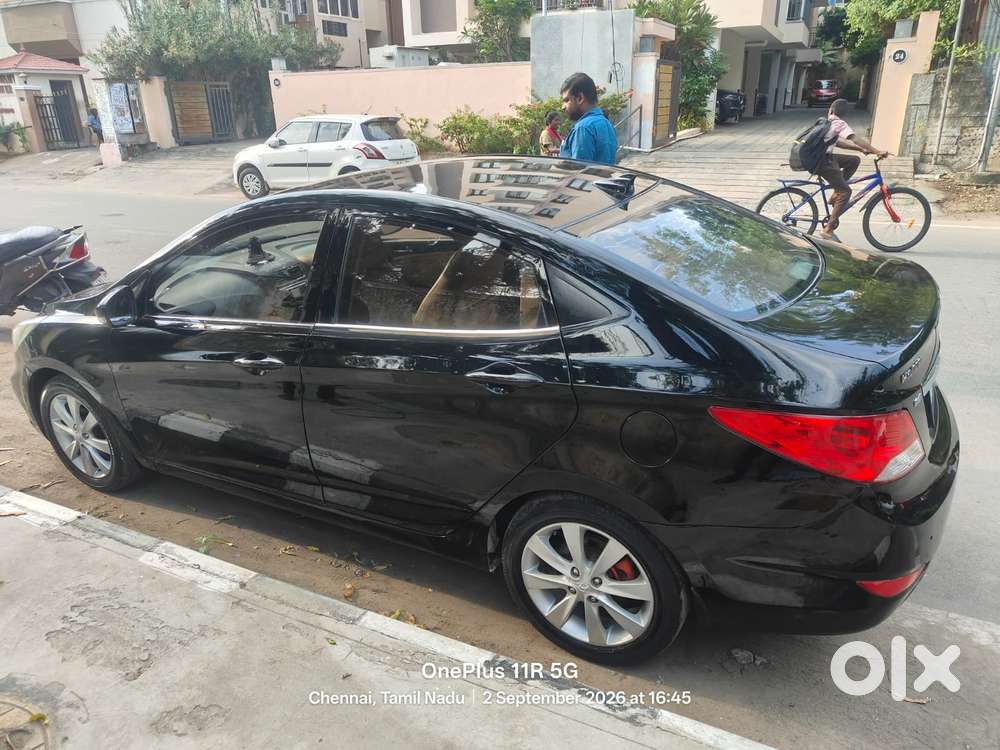Hyundai Verna Fluidic 1.6 Vtvt Sx Opt, 2011, Petrol