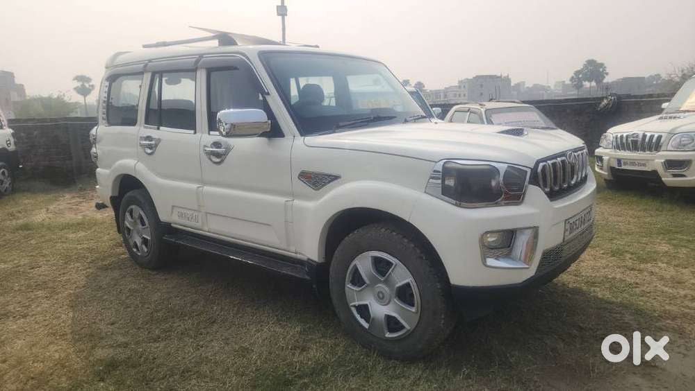 Mahindra Scorpio S4, 2016, Diesel