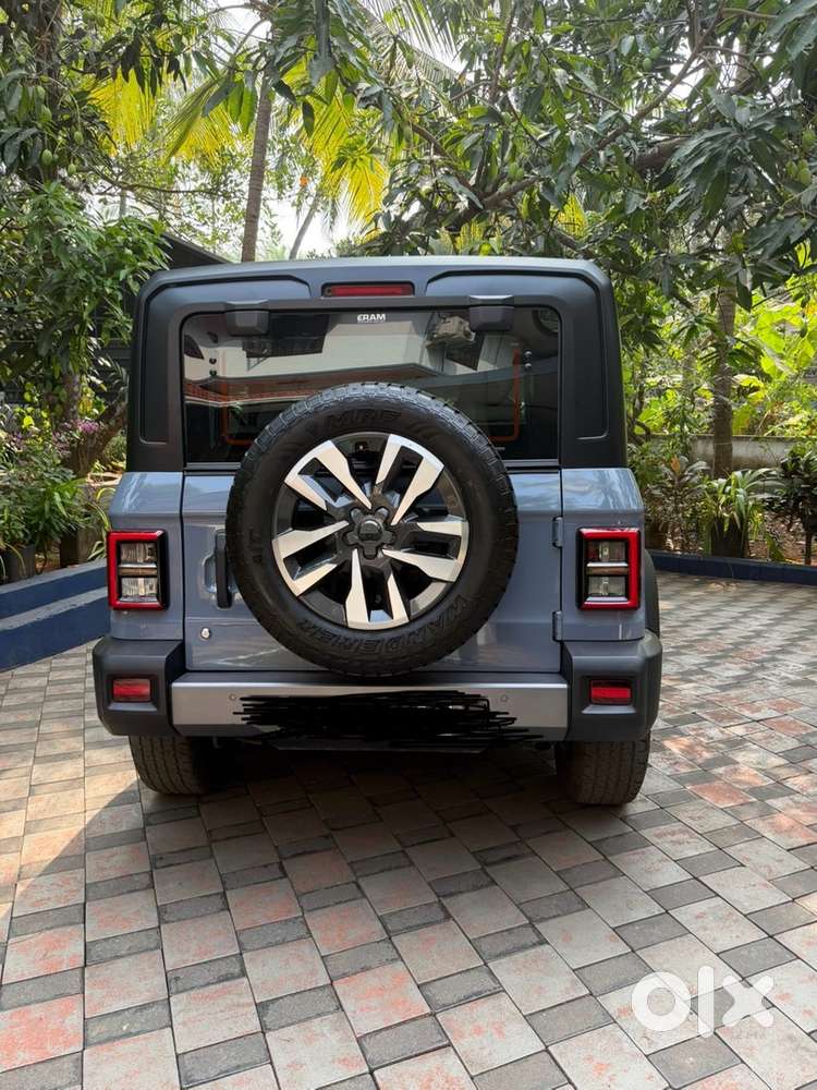 Mahindra Thar Roxx 2025 Diesel Well Maintained. Showroom Condition