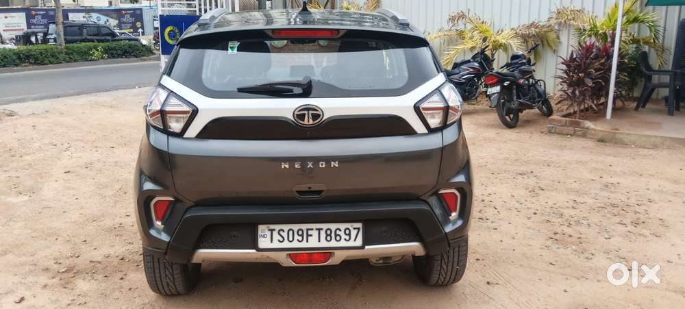 Tata Nexon 1.2 Revotron Xza Plus (l) Dual Tone, 2021, Petrol