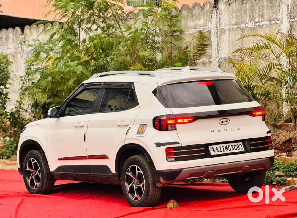 Hyundai Venue Sx, 2023, Petrol