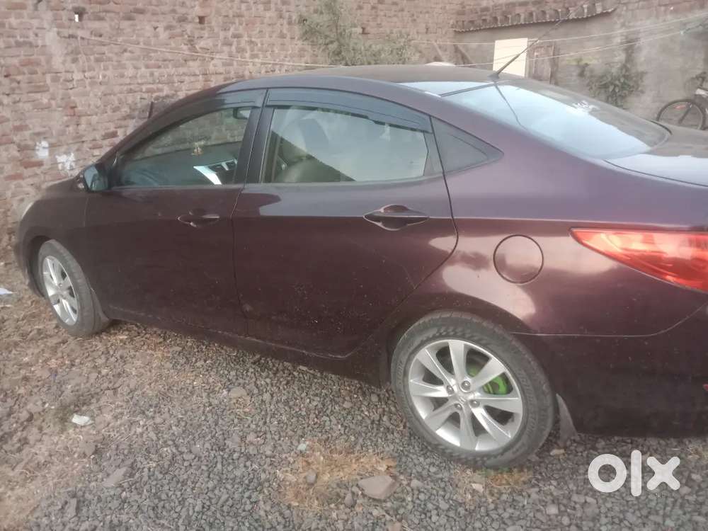 Hyundai Verna 2011 Car